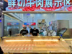 -来龍儿鲜切牛肉自助老火锅