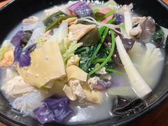 -万记麻辣烫国展总店