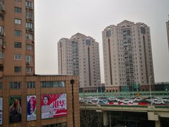 -家乐福(古北店)