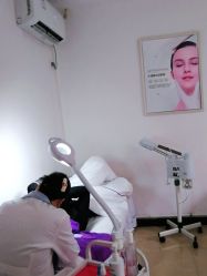 -蕾特恩专业祛痘