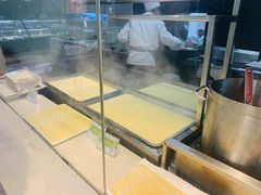 面包甜点陈列柜-天下春花园酒店(大东店)