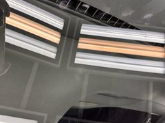 -鲨鱼皮汽车凹陷玻璃修复(静安店)