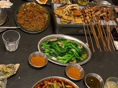 -蚝美人·生蚝海鲜烧烤(茶花园店)