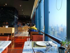 -上海龙之梦万丽酒店