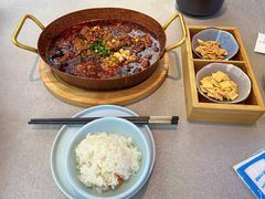 -有红鸡毛店·川菜(建设路店)