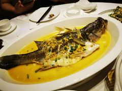 广式蒸海鲈鱼-泰河谷·豆捞
