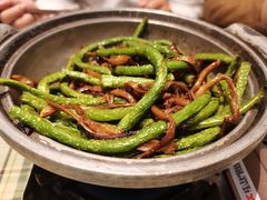 长豆角炒茶树菇-大厨小馆(华阳城店)