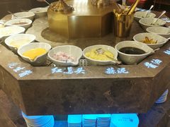 自助调料区-捞神煲汤火锅(湖滨商业街店)
