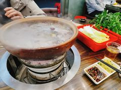 -威邵鸡煲(西华路总店)