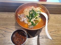 -成都你六姐·牛肉冒菜(上海环宇荟店)