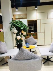 -CARR SALON