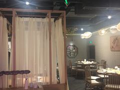 -卞氏菜根香(青羊万达店)