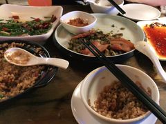 -隔壁老王·家常云南菜(花巷店)