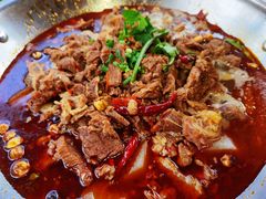 -大众跷脚牛肉馆·非遗传承单位(峨眉山店)