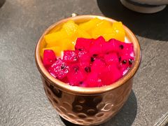 -铭牛烧肉·和牛海鲜自助(高新月牙湖店)