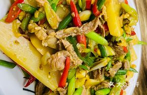 Stir-fried Lean Pork with Bamboo Shoots