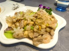 精品全爆-津味老菜(露西亚商街店)