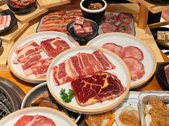 -拾勝牛·江景安格斯烧肉放题(江湾阳光天地店)