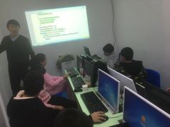 -童程童美·信息学竞赛·乐高机器人编程(长宁来福士校区)