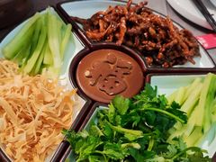 -老郑家东北春饼(茂业天地店)