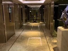-上海宝华万豪酒店