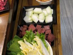 -三侨牛庄(云浮店)