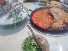 -赵美丽·重庆社区火锅·直营店(火车东站·中豪国际店)