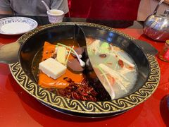 -重庆三峡火锅城(梅林店)