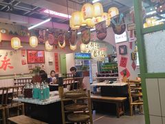 -巴卤社老火锅(财富店)