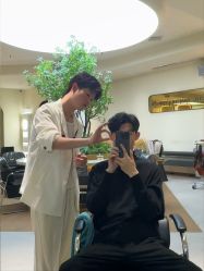 -梵智发型·烫染