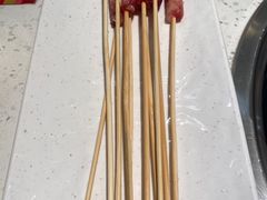 -三人行骨头王火锅(长寿店)