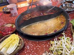 -赵美丽·重庆社区火锅·直营店(火车东站·中豪国际店)