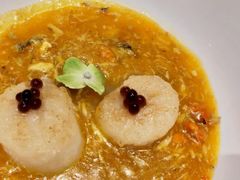 大闸蟹粉配煎日本元贝-Yan Ting 宴庭中餐厅(上海静安瑞吉酒店)