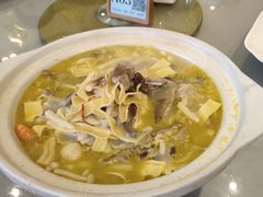 -临安鲲凌餐厅(钱王大街店)