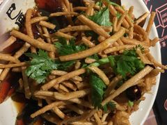 馓子拌皮蛋-巴厘龙虾·榜首油焖大虾(旗舰店·万松园)