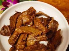 -老鼎万春卤菜(五代传承创始老店)