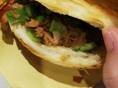 老潼关肉夹馍-西北杂粮筐手工面凉皮(来福士店)