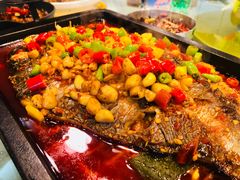 香辣烤鱼-炉鼎记私房菜(总店)