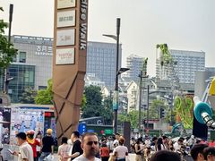 -龙湖杭州滨江天街