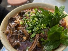 -铭记嘎洒生态鳝鱼(迎春街店)