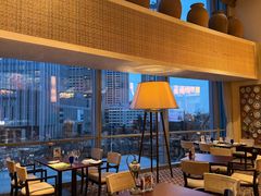 -青岛香格里拉·鱼跃地中海西餐厅