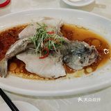 这价格亲民！二人点了三个菜