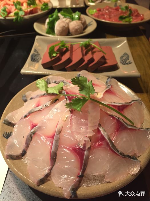 海底诱惑重庆老火锅(五四路王府井店)草鱼片图片 - 第2张
