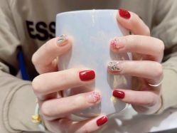 -Nail Me美甲美睫