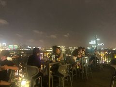 -顽啤熊·酒客酒馆(苏城夜景必选店)