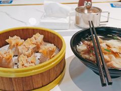 特惠尝鲜鲜肉笋丁烧卖-巧燕坊一笼一蒸(庆春广场地铁站店)