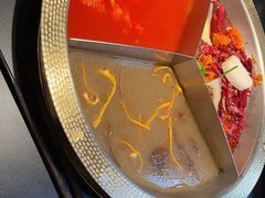 -廖掌柜·重庆鲜货火锅(上海首店)