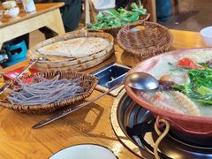-阿婆情腊排骨火锅·野生菌季(古城旗舰店)