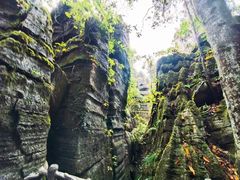 -梭布垭石林景区