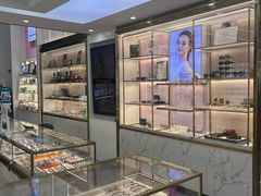 -世纪大明眼镜·蔡司战略授权店(汉街店)